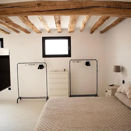 Poolhouse In The Historic Center *