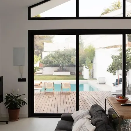 Poolhouse In The Historic Center Baena